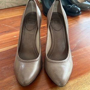 Frye Regina High Heel 8.5